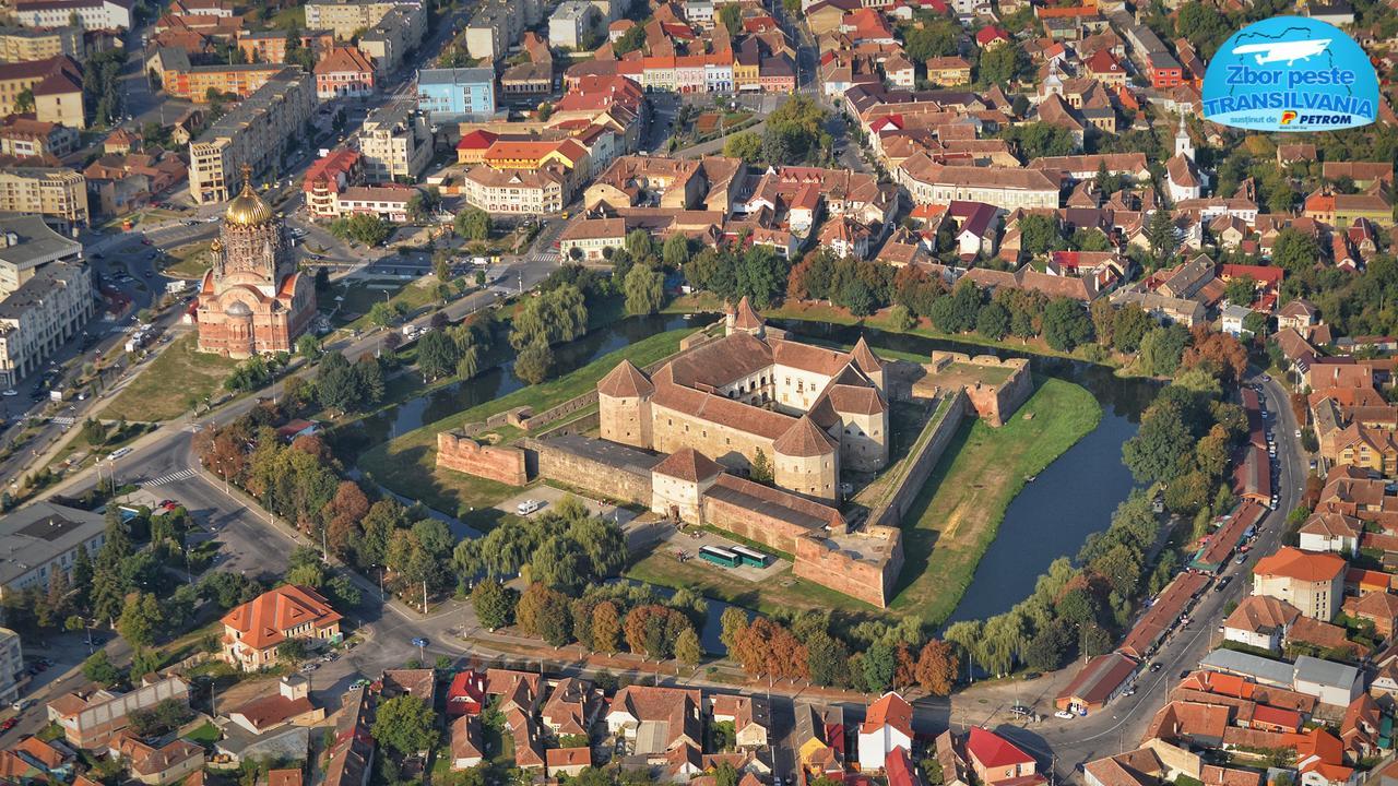 Amelia House Hotell Făgăraş Exteriör bild